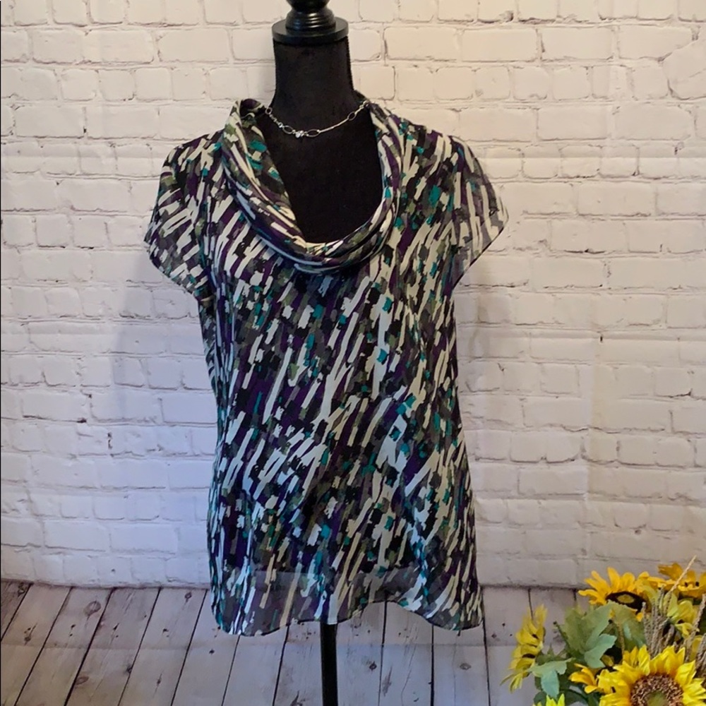 Women’s shirt